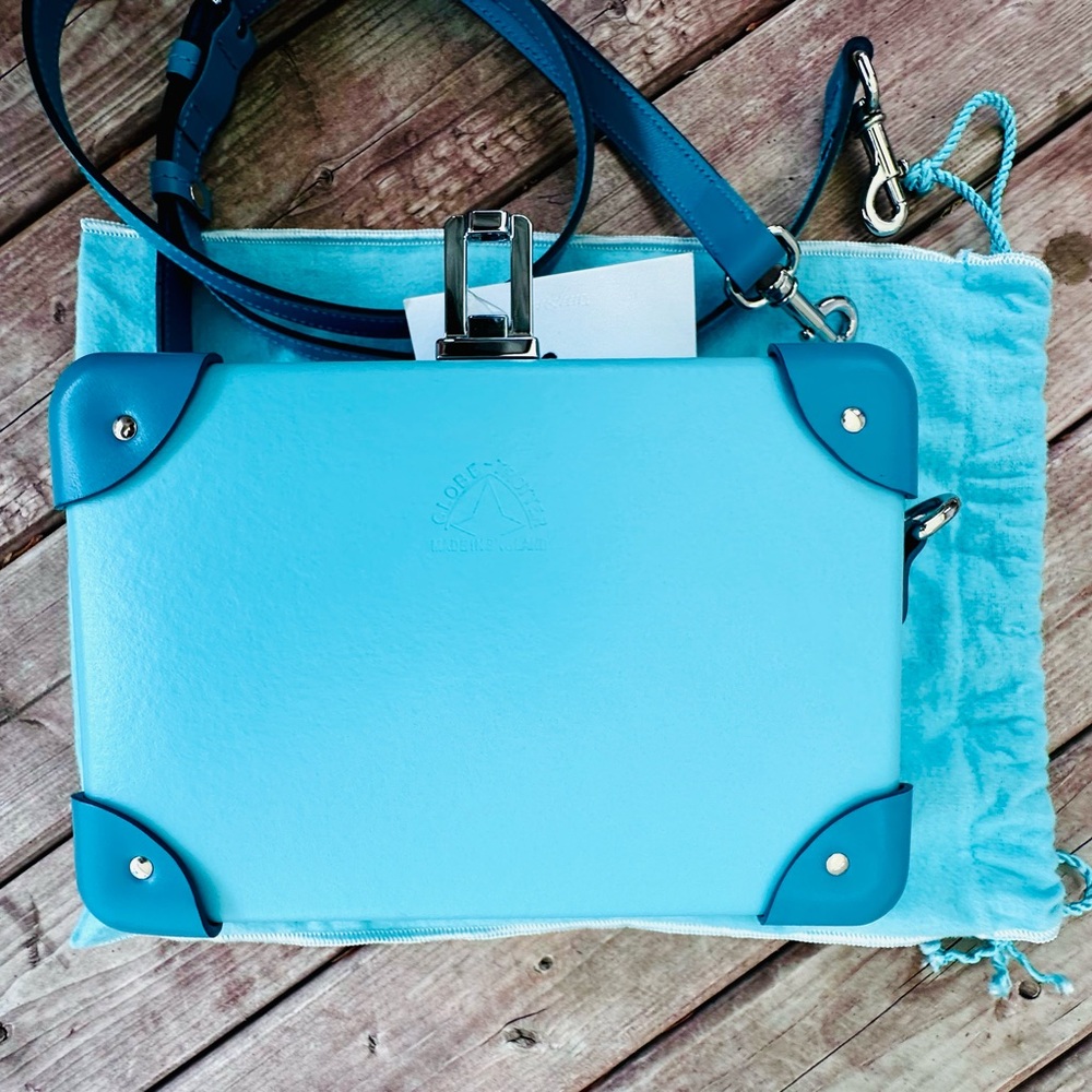 ❤️❤️SOLD ❤️❤️xGlobe-Trotter Limited Edition Mini Case Shoulder Bag